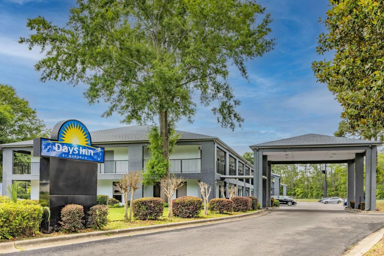 Days Inn By Wyndham Pensacola I-10 Ferry Pass Екстер'єр фото