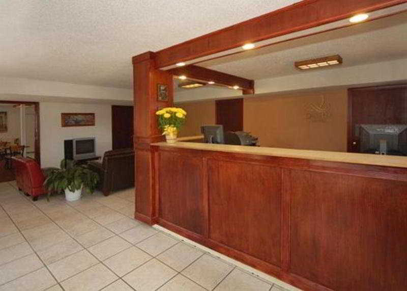 Days Inn By Wyndham Pensacola I-10 Ferry Pass Інтер'єр фото